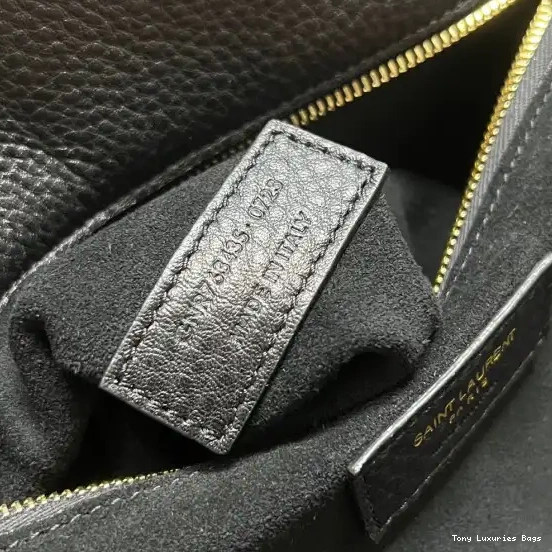 Tony Luxuries 7 LE YSL 5 À BEA 0607